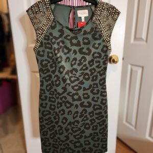 SOLD OFFLINE!!! NWT - Marilyn Monroe - Leopard Print Camo Color - Size S